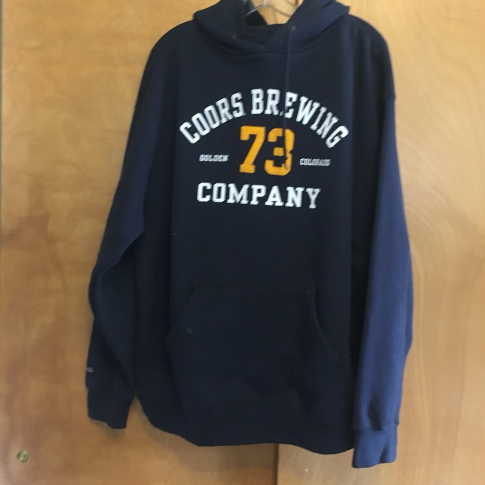 Jansport Coors Brewing Company men’s navy hoodie, sweatshirt.